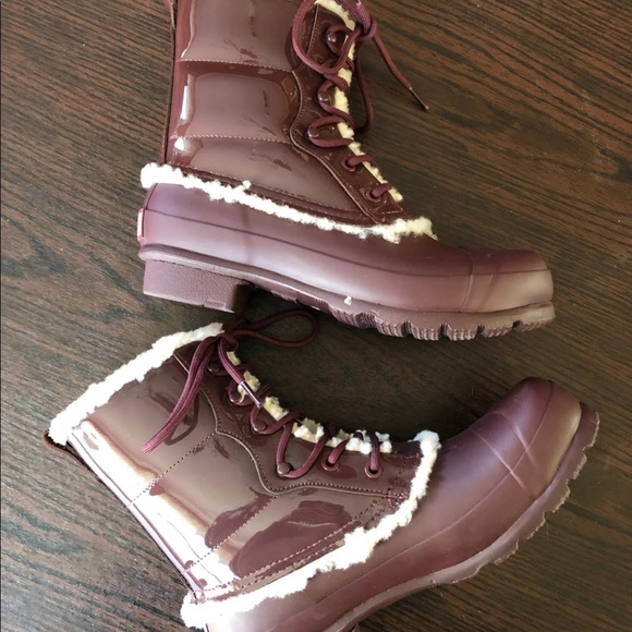 Hunter Shoes - NWOT Hunter Shearling Rain Boots
